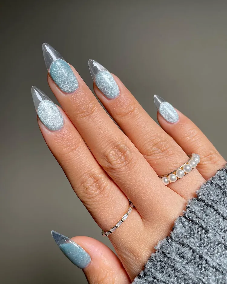 Floral Short Nail Ideas for Spring 2025