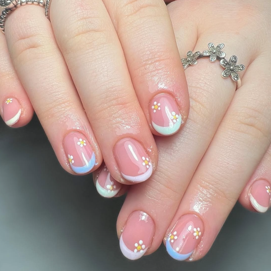 Cute Short Spring Nails for Everyday Wear