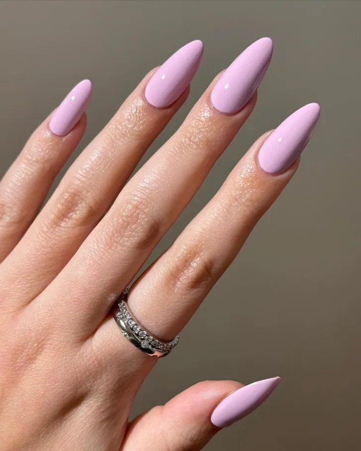 Lilac and Lavender Nail Colors for Spring