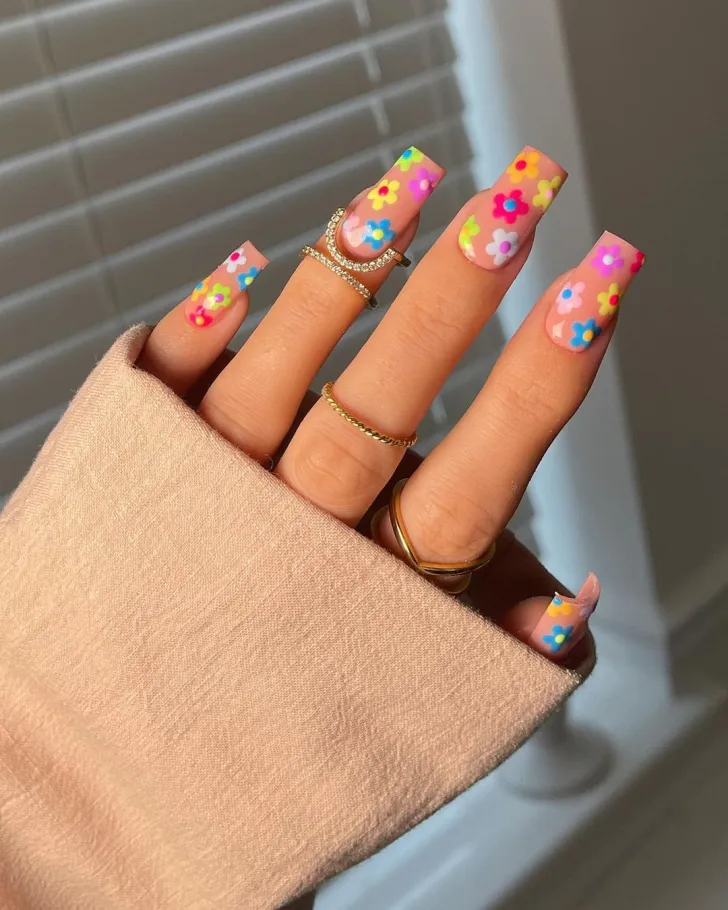 Lilac and Lavender Nail Colors for Spring