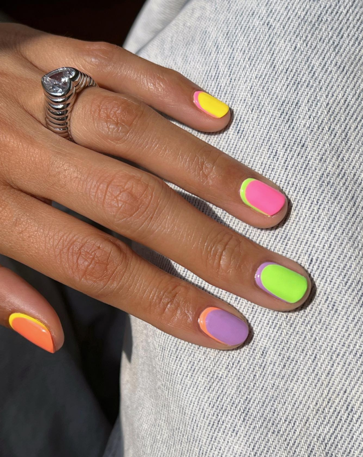 Trending Green Nail Colors for Spring