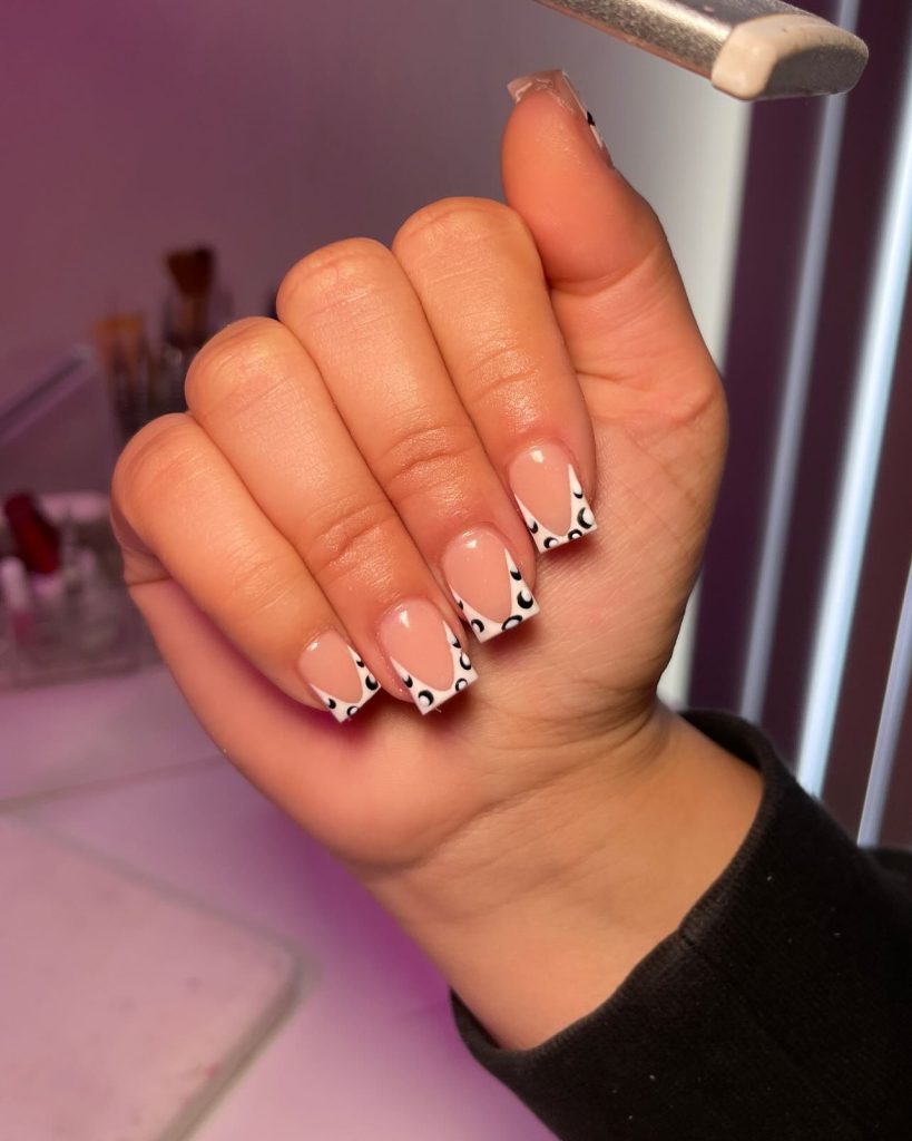 Short Nail Designs For 2025