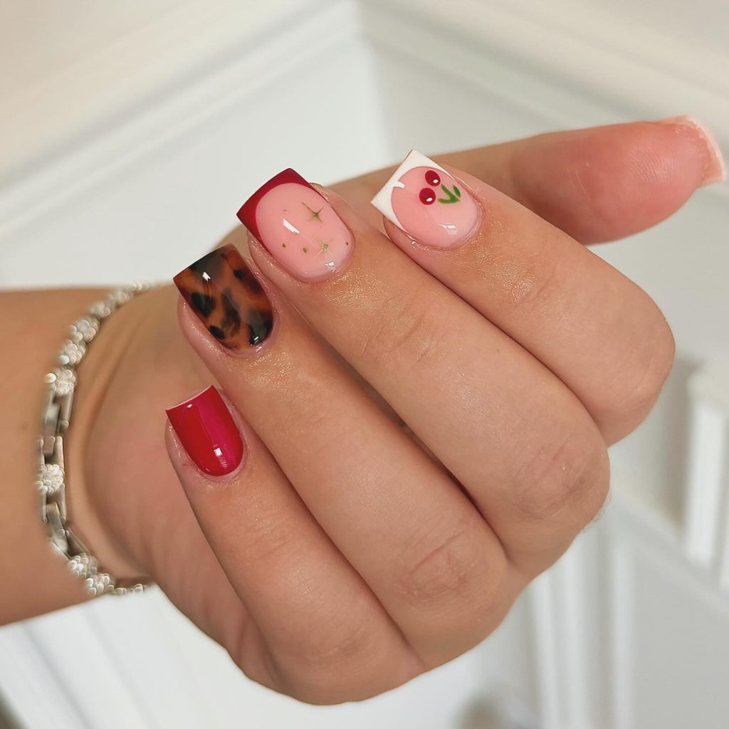 Short Nail Designs For 2025
