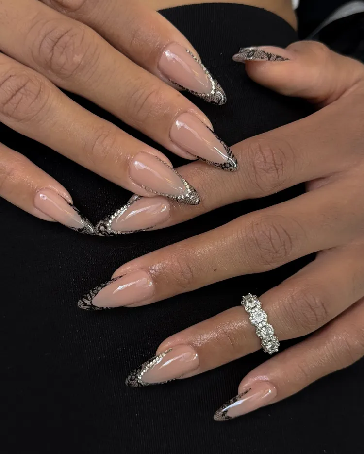 Peach Toned Spring Nail Ideas