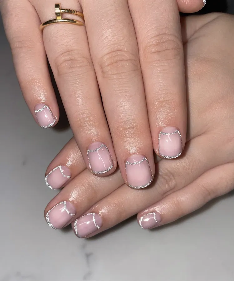 Sage Green Spring Nail Designs