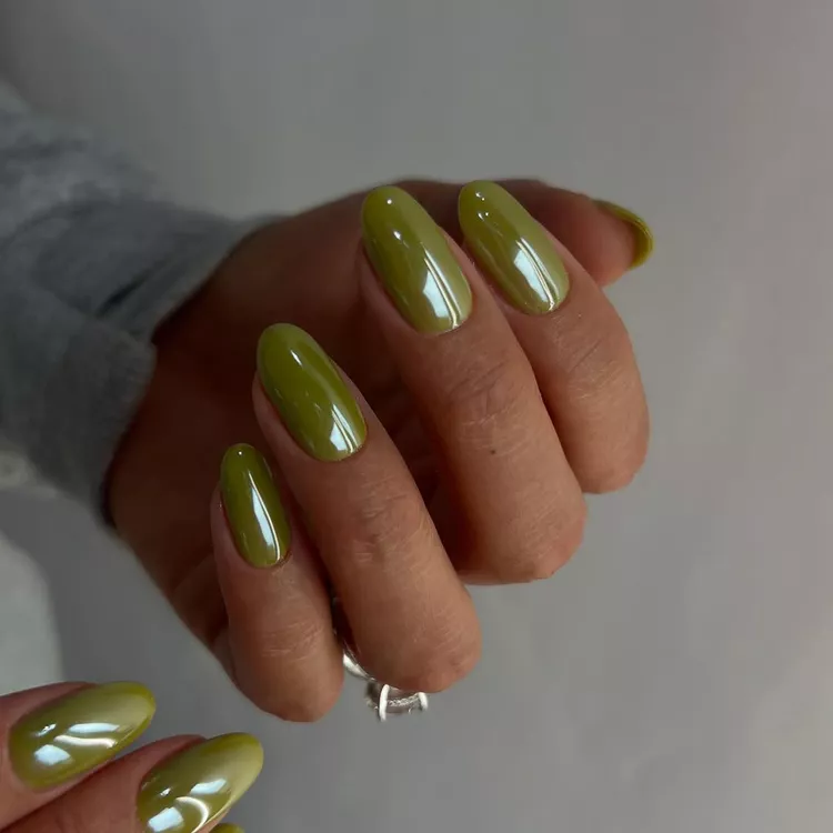 Sunflower Spring Nail Designs