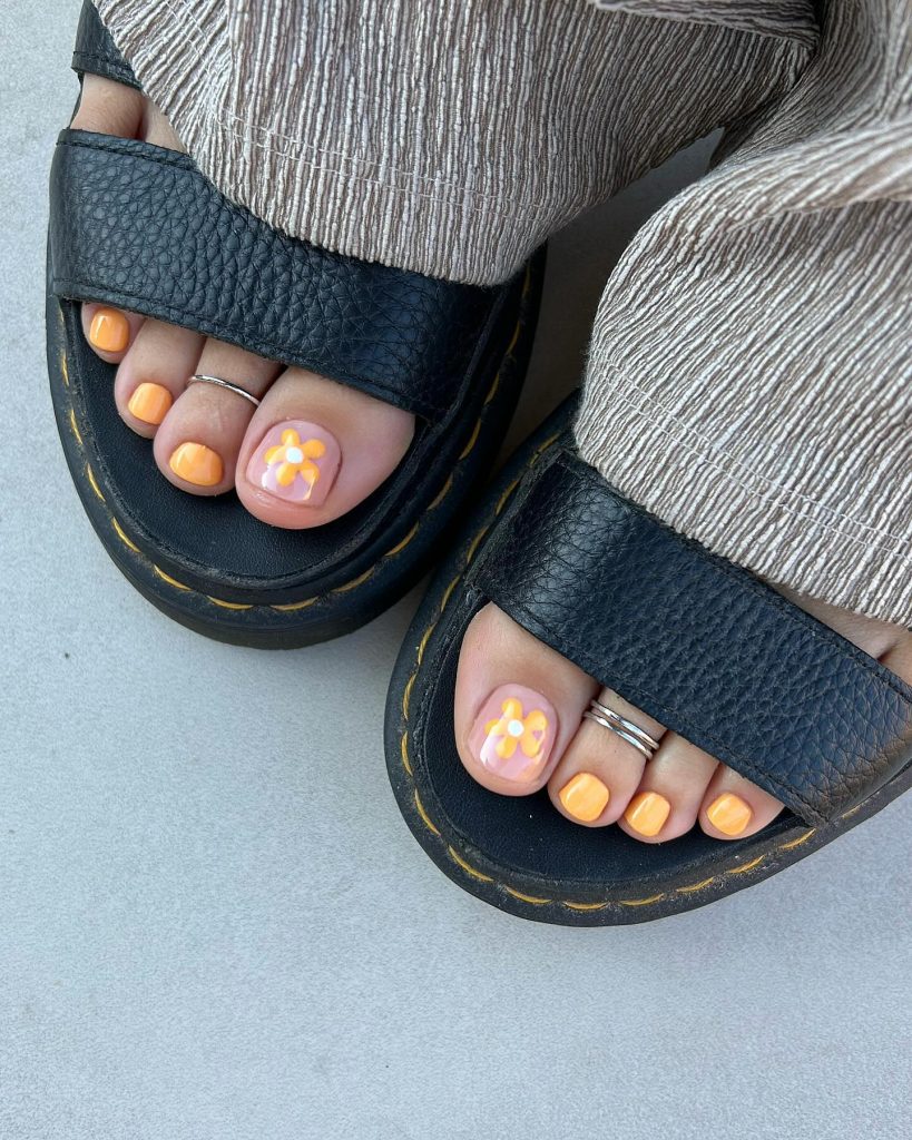 12 Pedicure Ideas For Summer 2025
