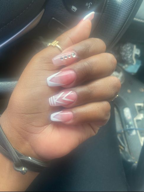 Swirl Nail Art for Spring Vibes