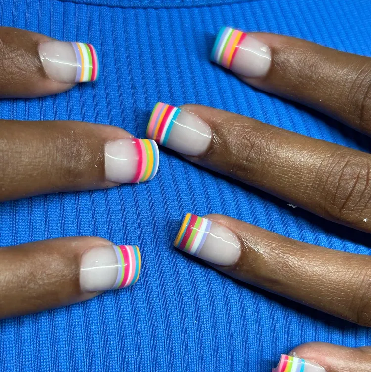 Swirl Nail Art for Spring Vibes