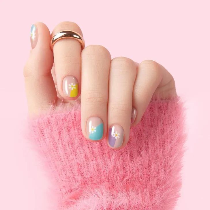 Cute Easter Nails Designs