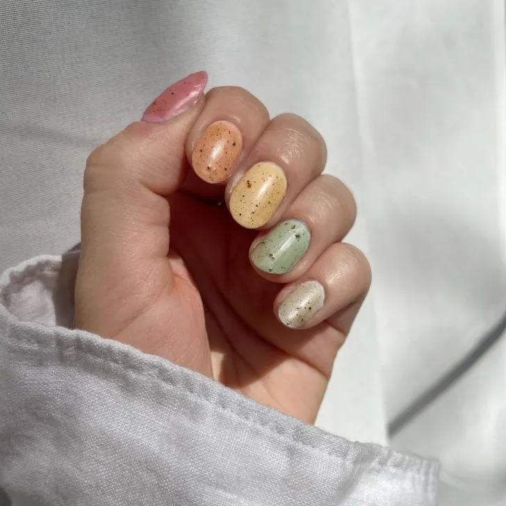 Cute Easter Nails Designs