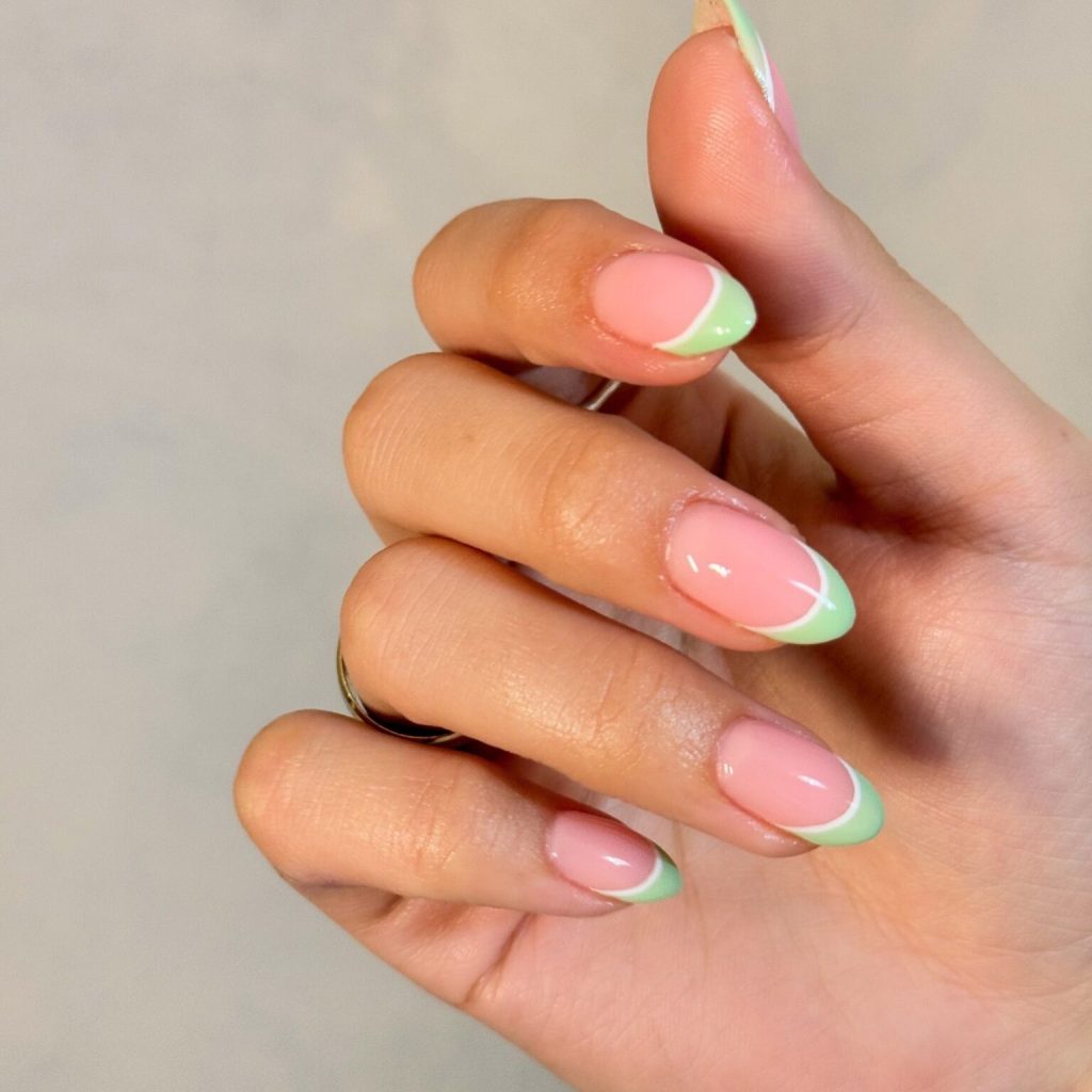 Polka Dot Spring Nail Ideas