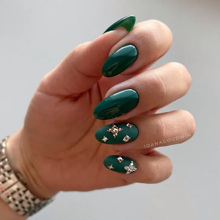 Cute New Years Nails Ideas