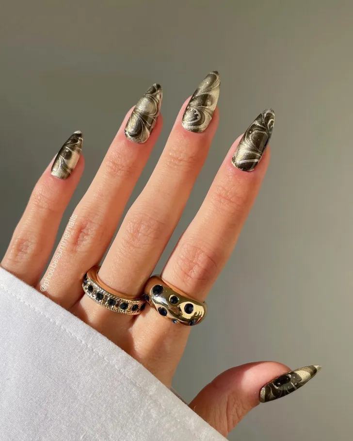Cute New Years Nails Ideas