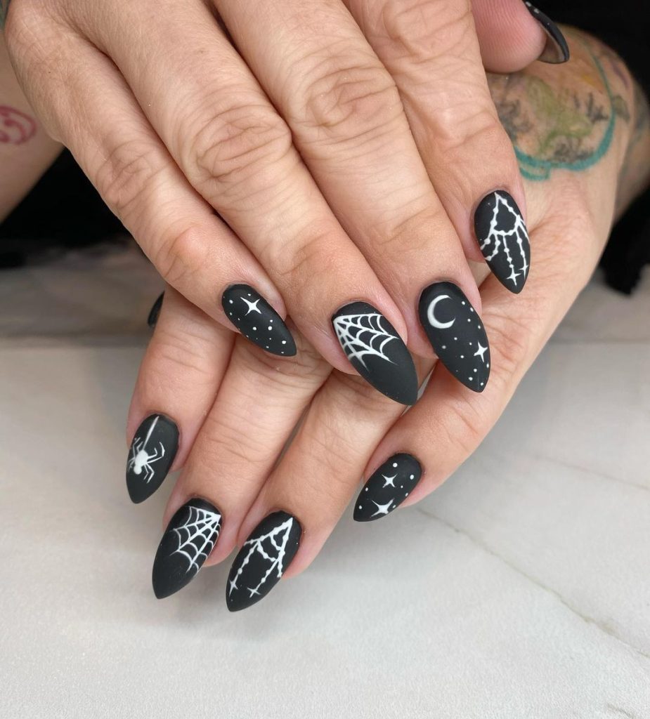 Halloween Nail Ideas