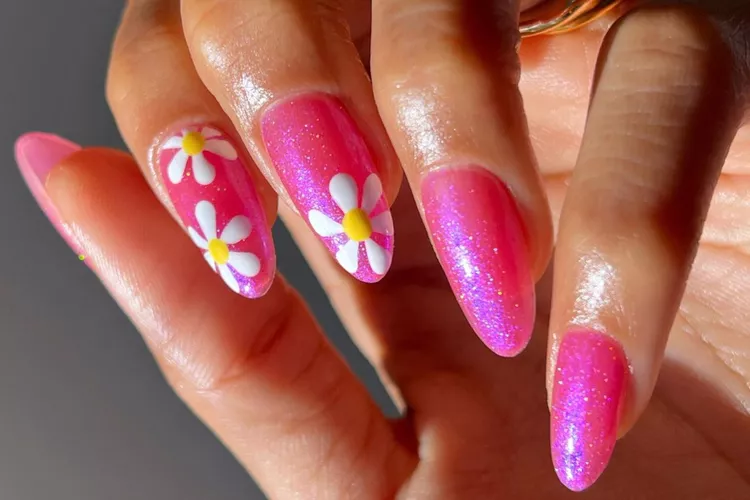 Floral Nail Designs Perfect for Spring