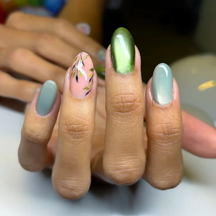 Floral Nail Designs Perfect for Spring