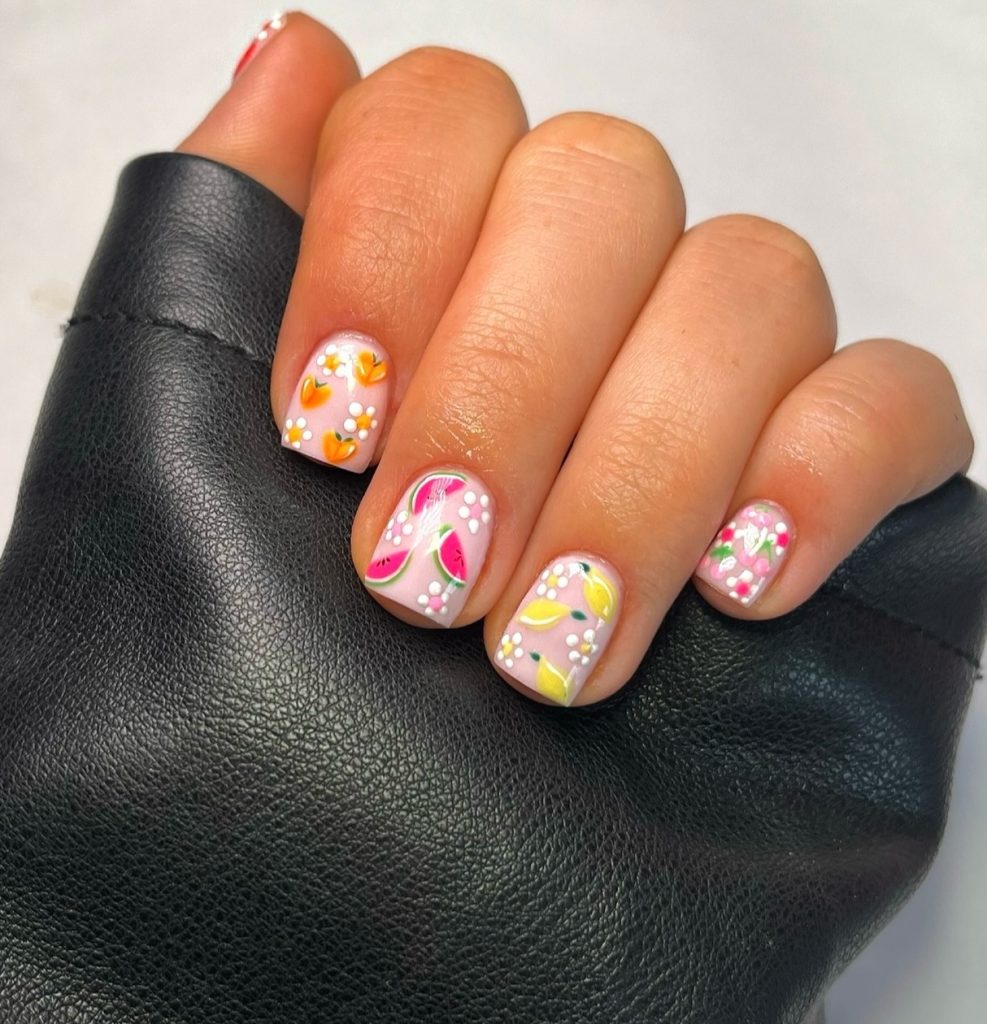 Polka Dot Spring Nail Ideas