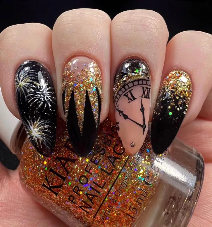 Cute New Years Nails Ideas